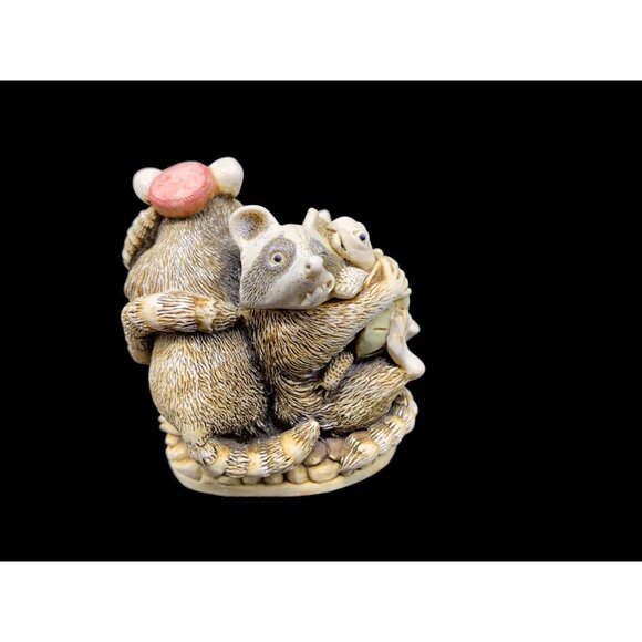 Harmony Kingdom Rocky's Raider Trinket Box 1997 Racoons & Turtles Vintage EUC - Picture 4 of 7